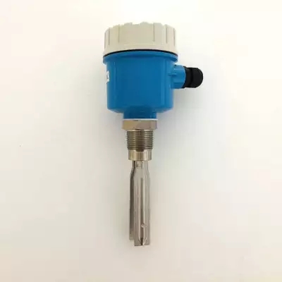 射頻導(dǎo)納物位開關(guān)RF88D5G、射頻電容式料位計VEGACAL生產(chǎn)
